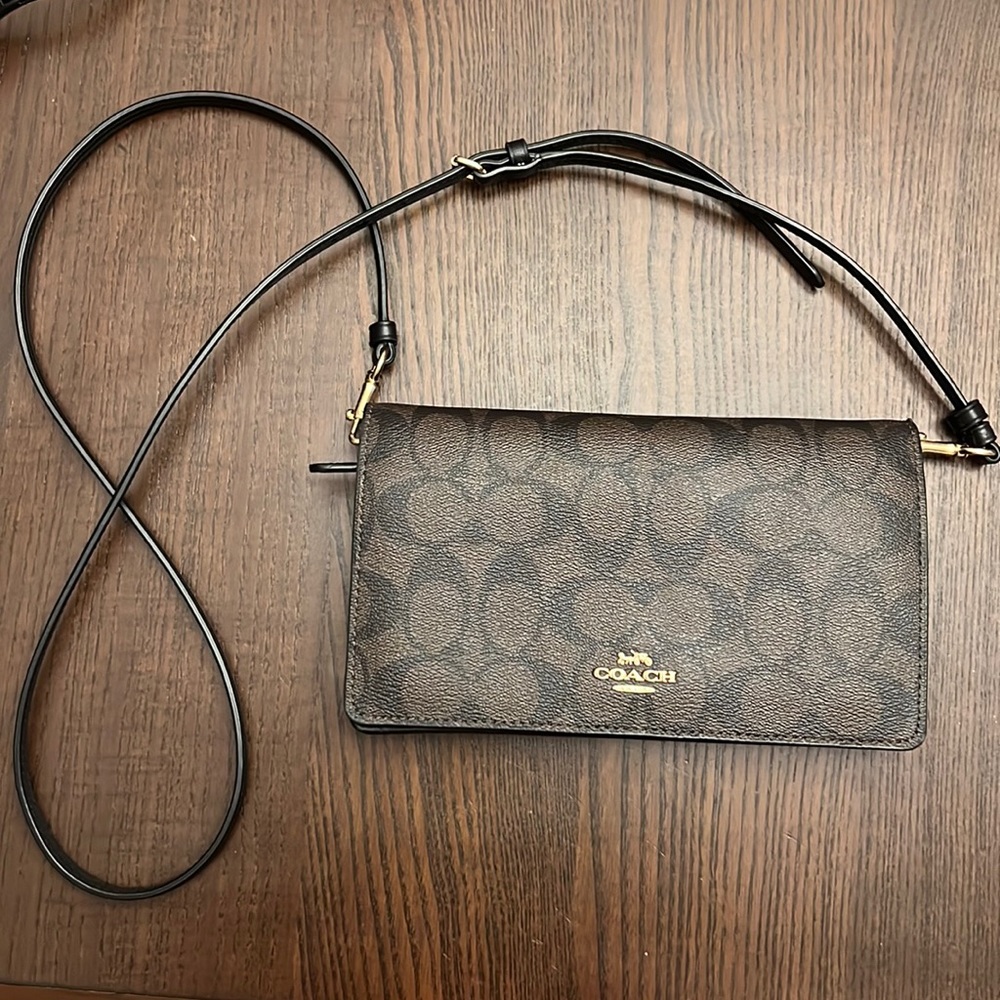 Coach signature crossbody bag